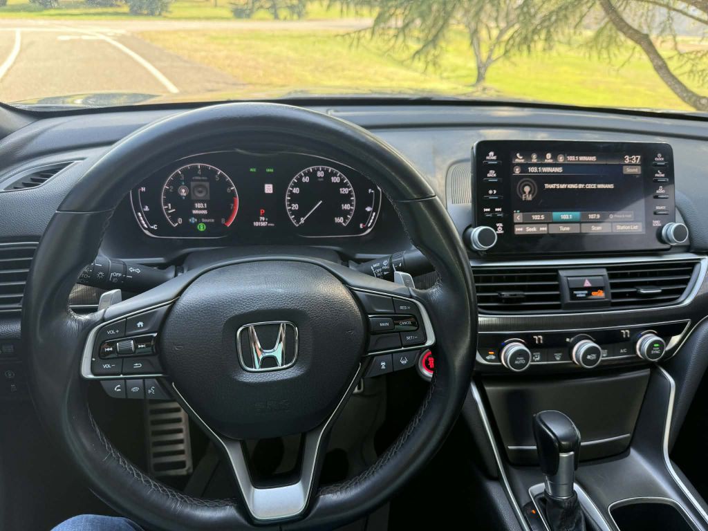 2018 Honda Accord Image 8