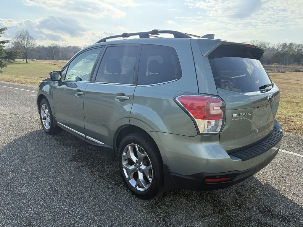 2017 Subaru Forester Image 5