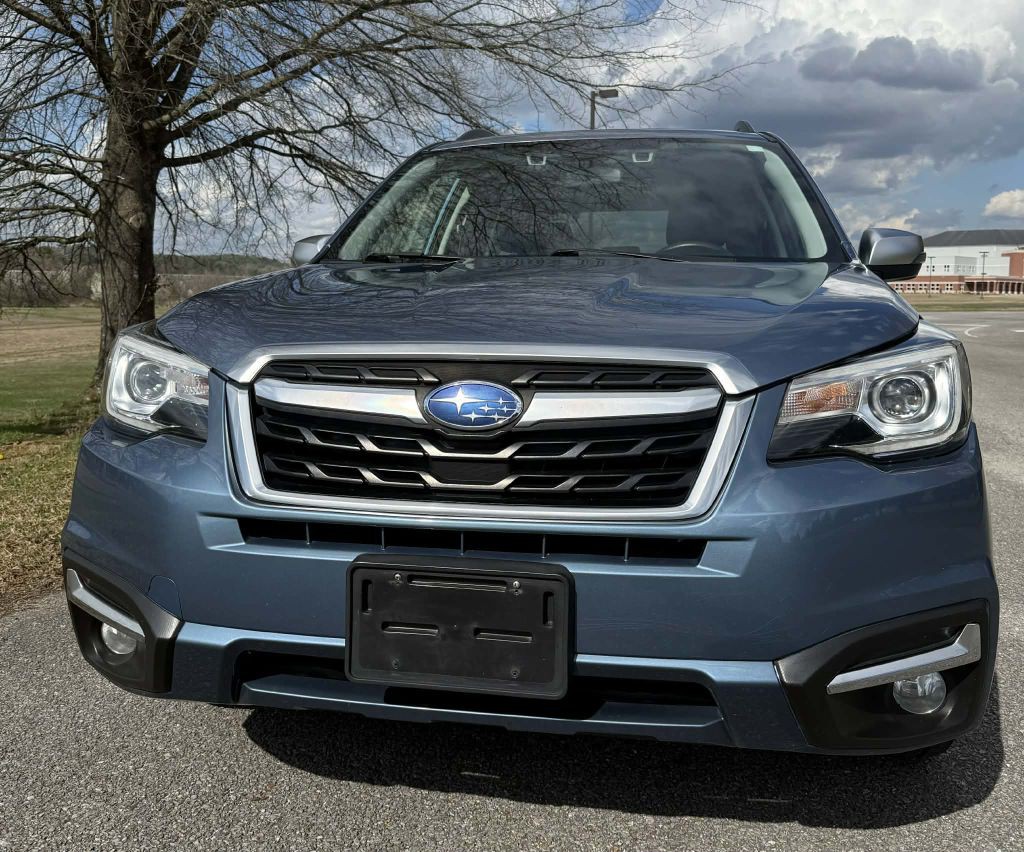 2018 Subaru Forester Image 2