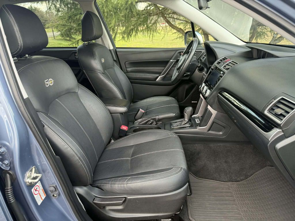 2018 Subaru Forester Image 14