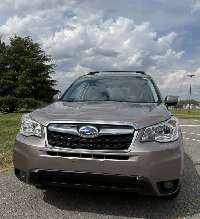 2016 Subaru Forester Image 2