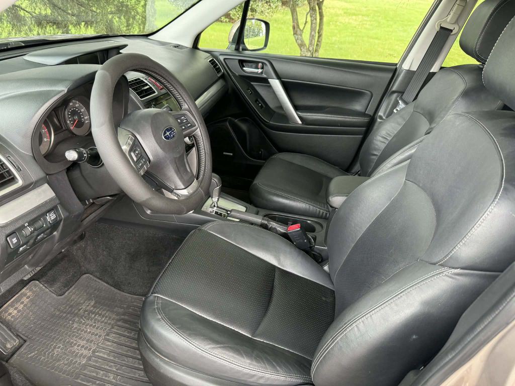 2016 Subaru Forester Image 6