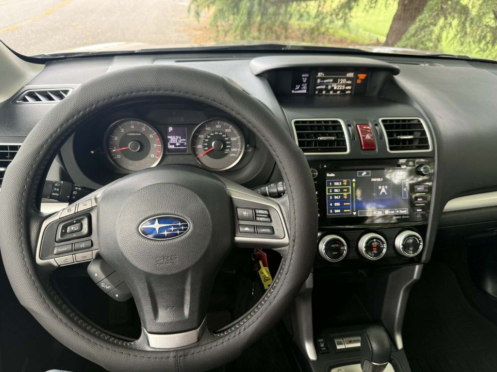 2016 Subaru Forester Image 8