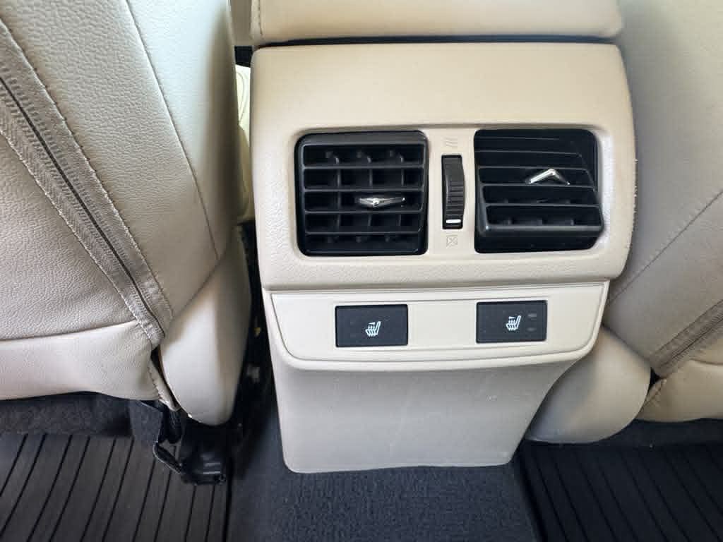 2017 Subaru Outback Image 12