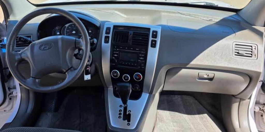 2008 Hyundai Tucson Image 11