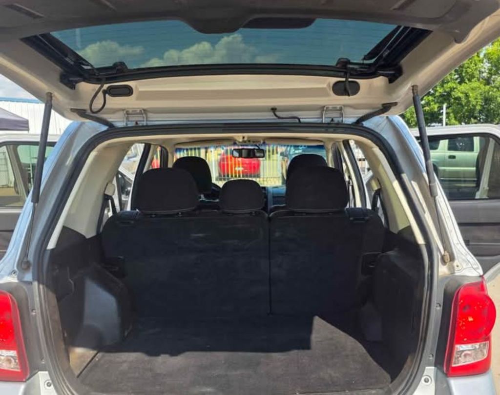2010 Mazda Tribute Image 6