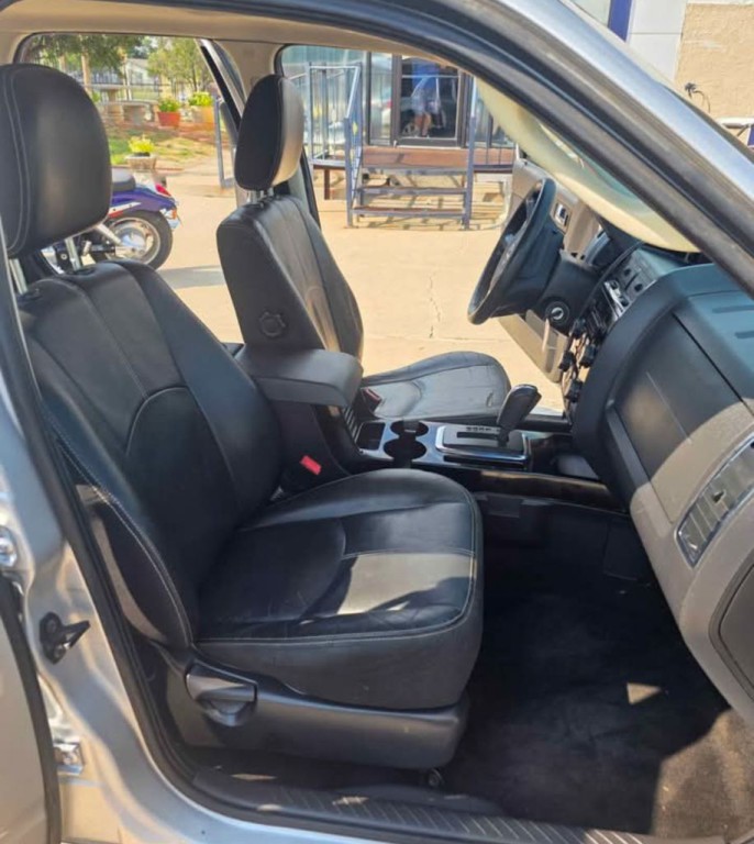 2010 Mazda Tribute Image 9