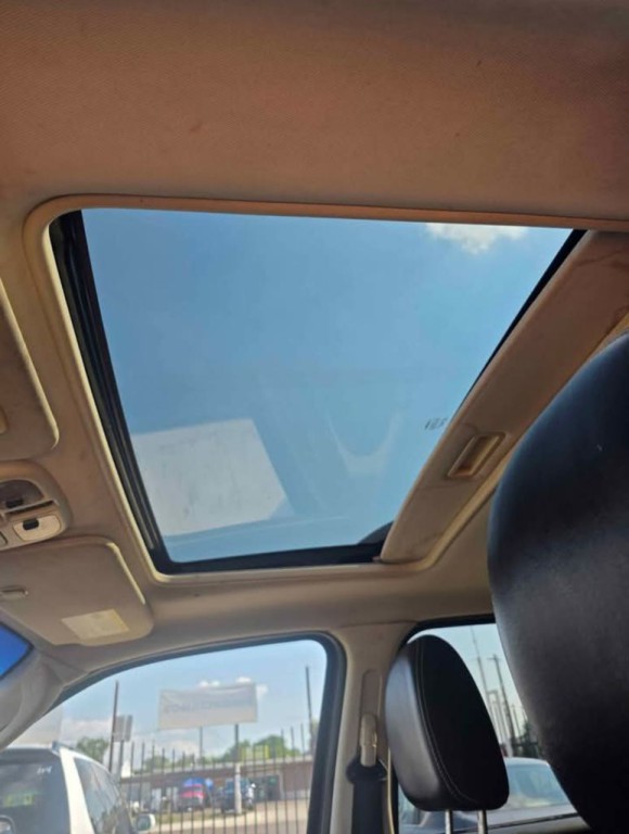 2010 Mazda Tribute Image 11
