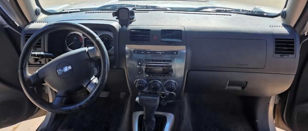 2006 HUMMER H3 Image 11