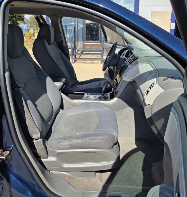 2009 Chevrolet Traverse Image 11