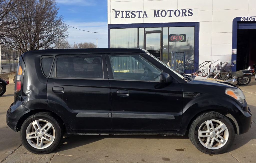 2010 Kia Soul Image 3