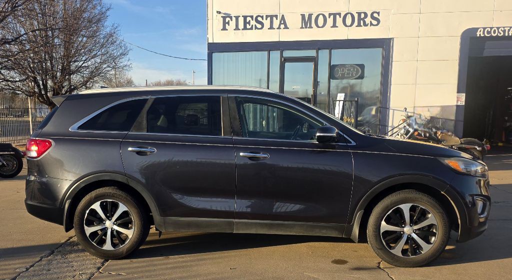 2016 Kia Sorento Image 5