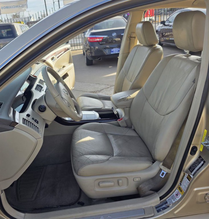 2010 Toyota Avalon Image 7