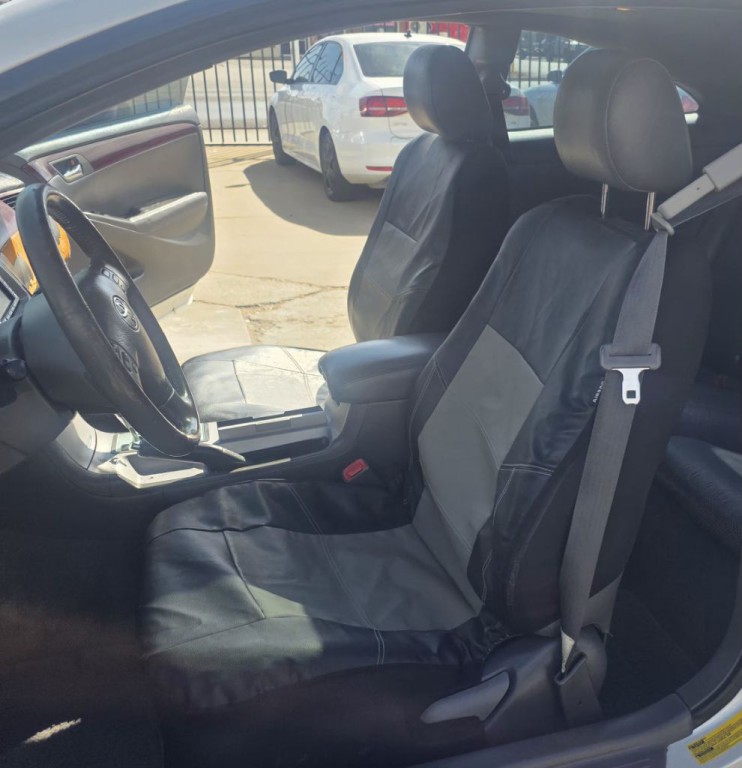 2004 Toyota Camry Image 6