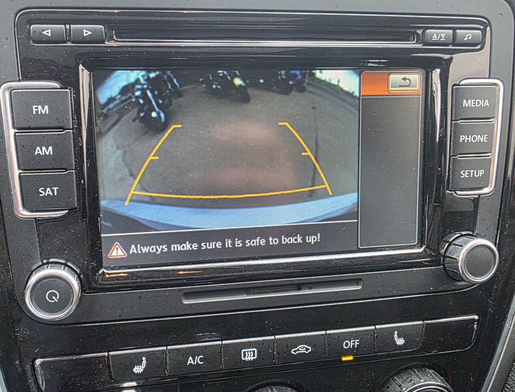 2014 Volkswagen Passat Image 11