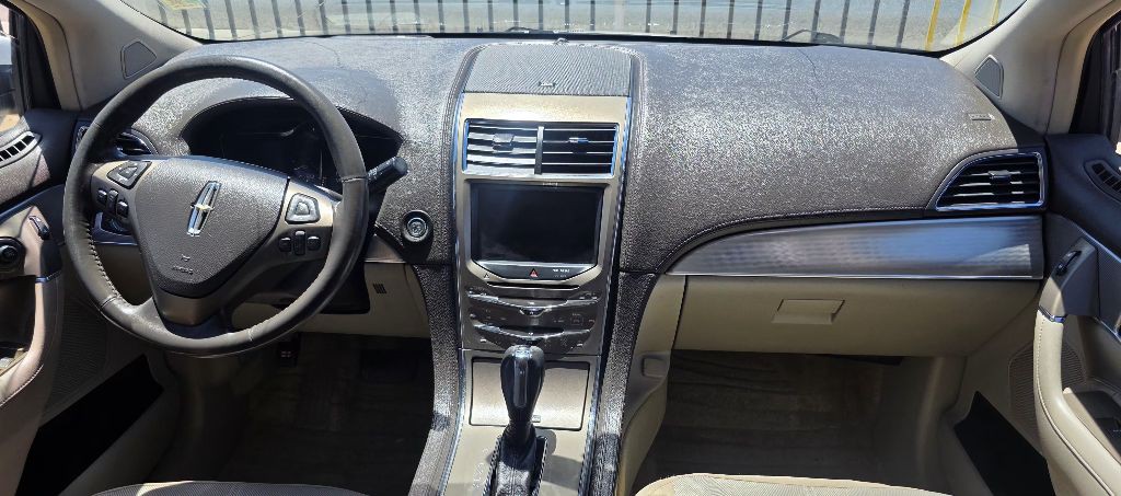 2012 Lincoln MKX Image 11