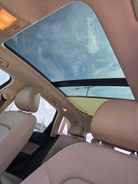 2013 Audi Q5 Image 12