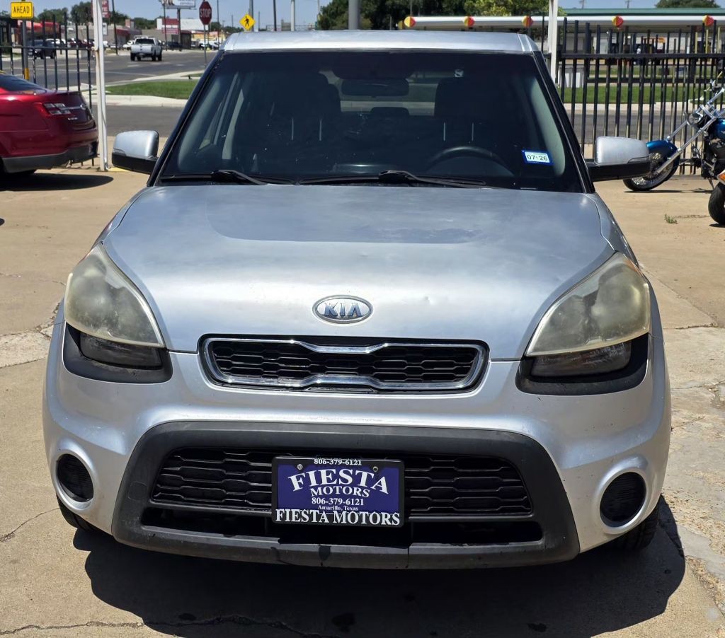 2012 Kia Soul Image 2