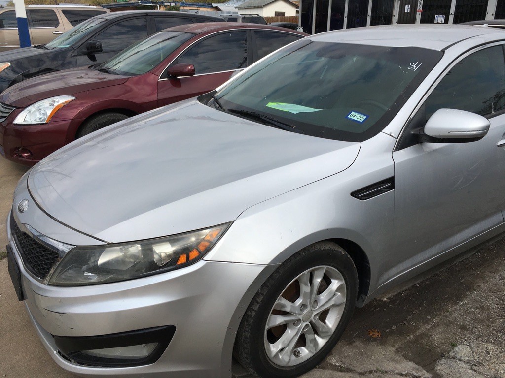 2010 Kia Forte Image 3