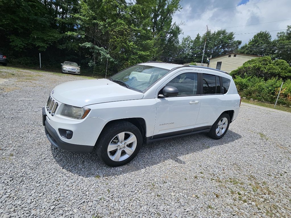 2015 Jeep Compass Image 2