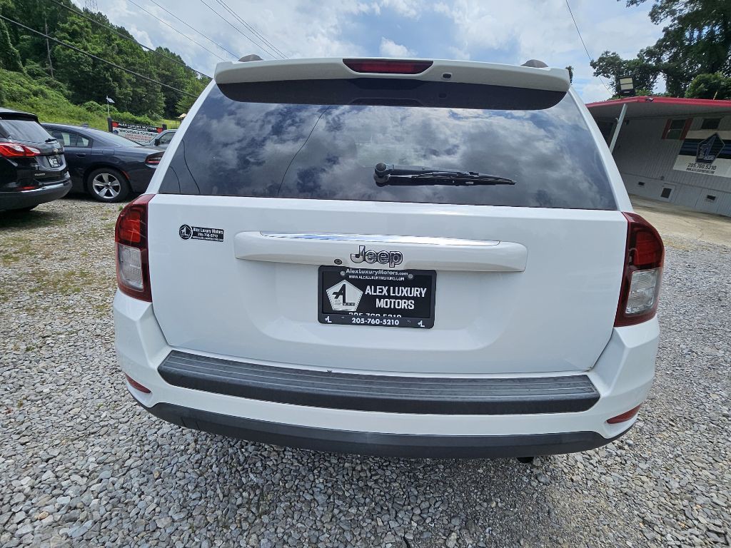 2015 Jeep Compass Image 8