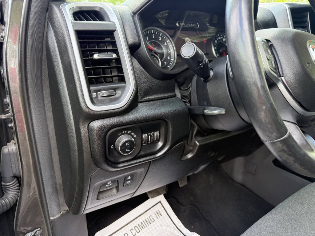 2019 RAM 1500 Image 8