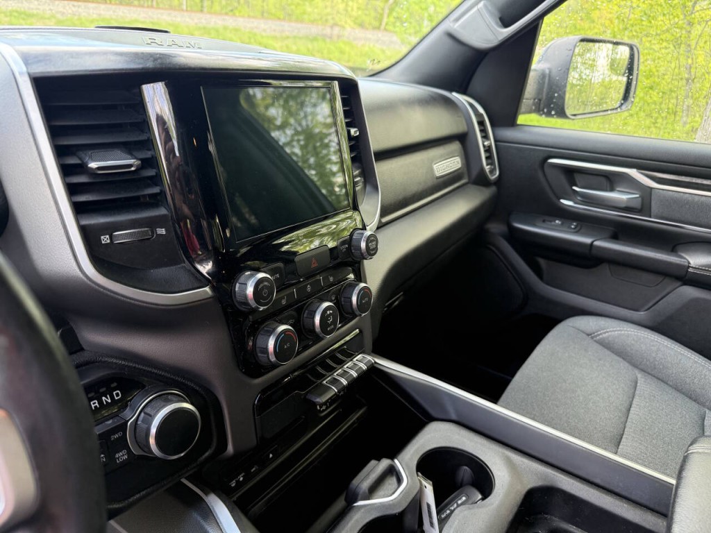 2019 RAM 1500 Image 9