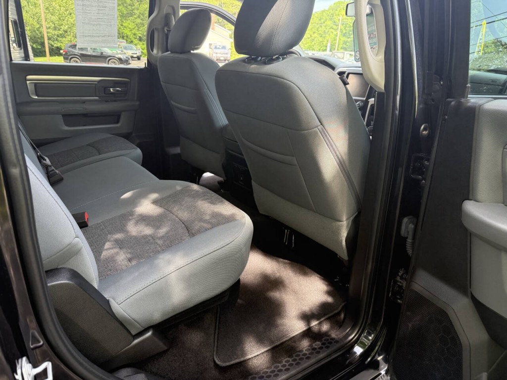 2017 RAM 1500 Image 13
