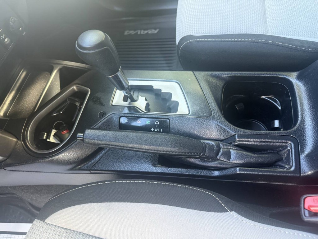 2018 Toyota Rav4 Image 11