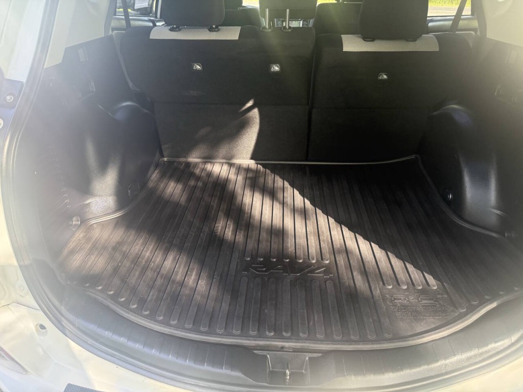 2018 Toyota Rav4 Image 14