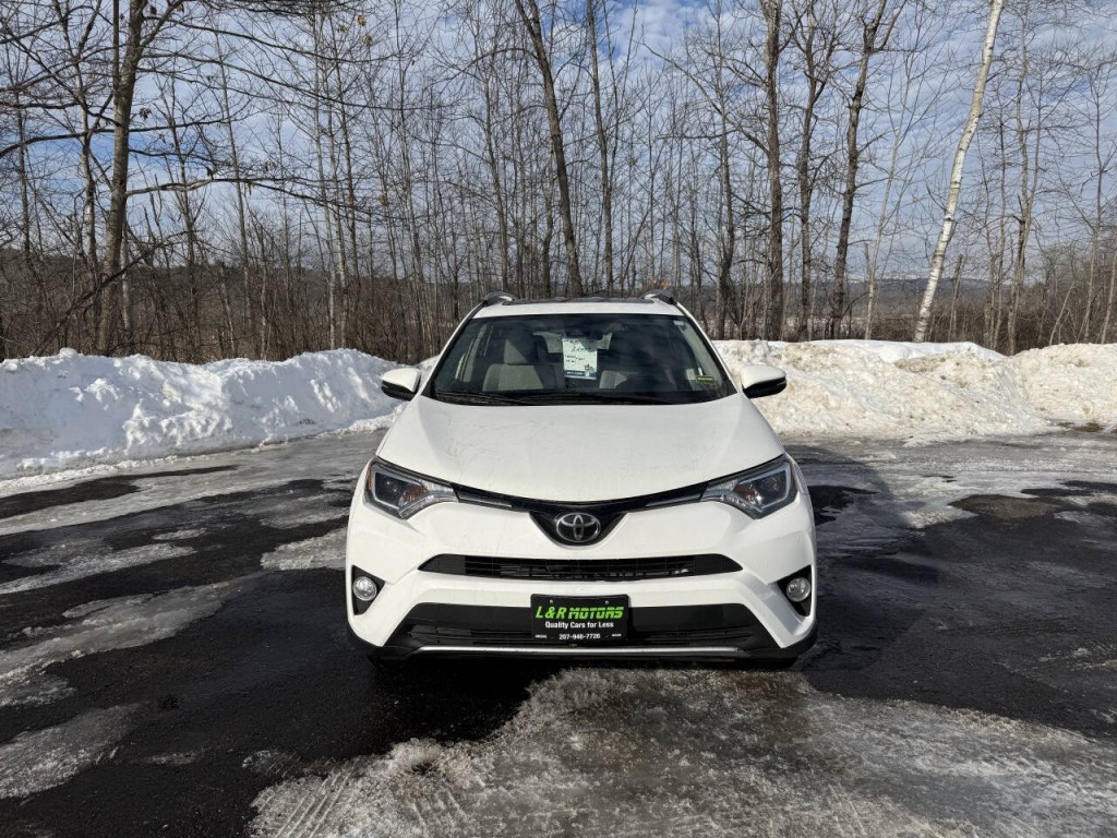 2018 Toyota Rav4 Image 1