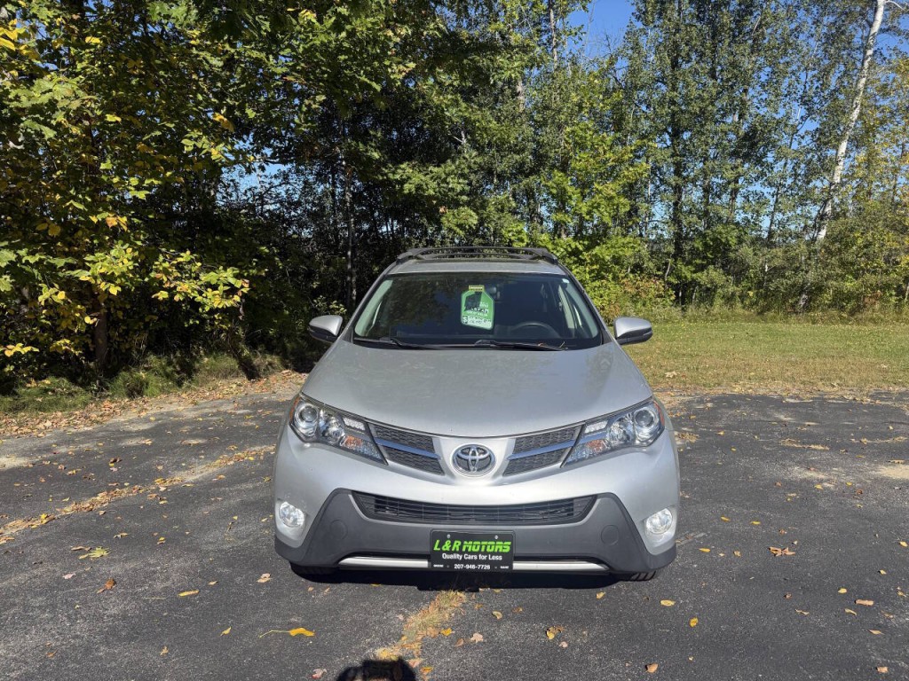2015 Toyota Rav4 Image 1