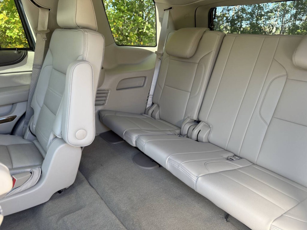 2017 GMC Yukon Image 6