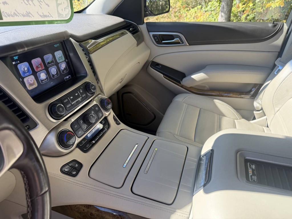 2017 GMC Yukon Image 11