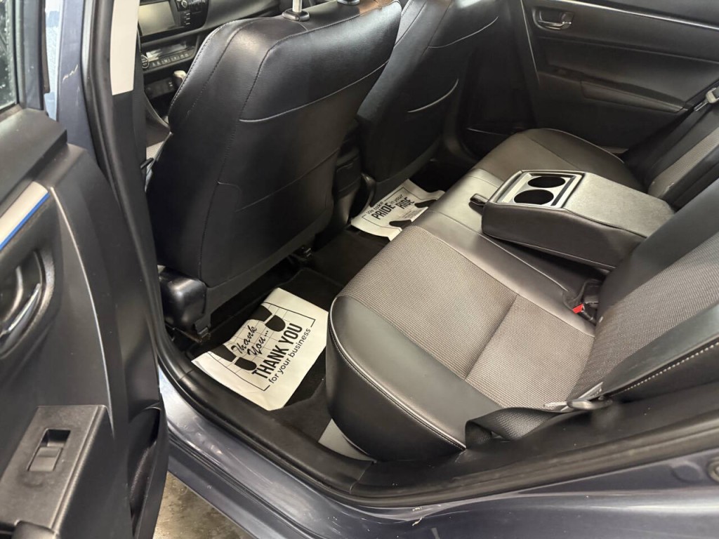 2016 Toyota Corolla Image 5