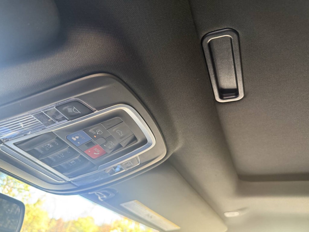 2021 RAM 2500 Image 12