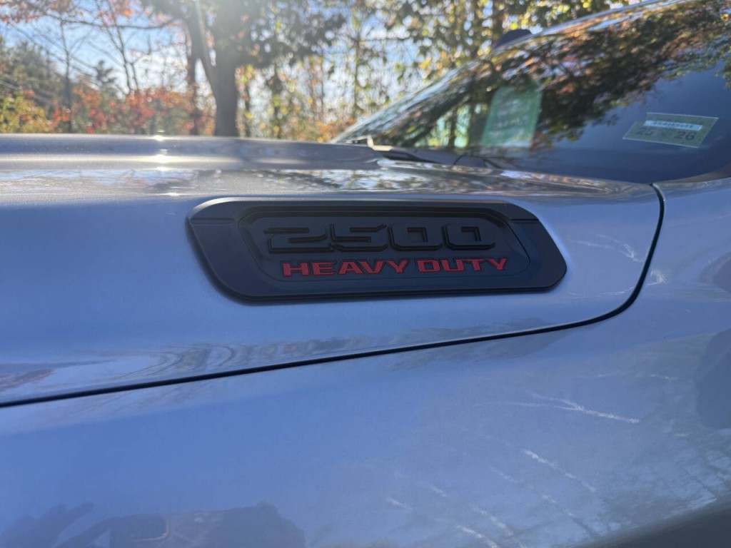 2021 RAM 2500 Image 21