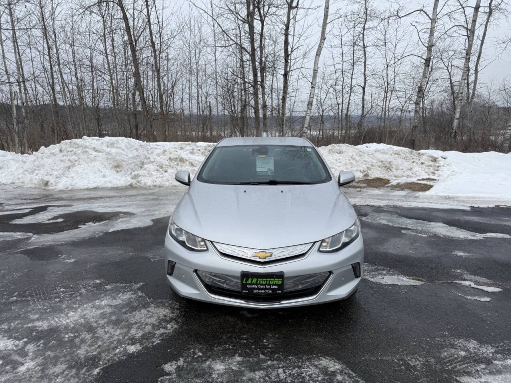 2017 Chevrolet Volt Image 1