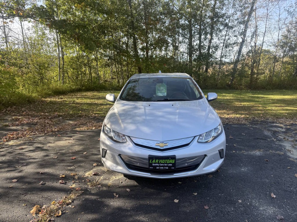 2017 Chevrolet Volt Image 13