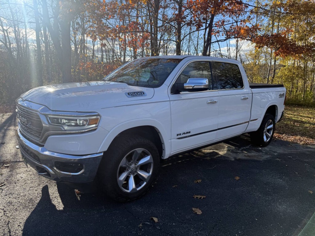 2019 RAM 1500 Image 2