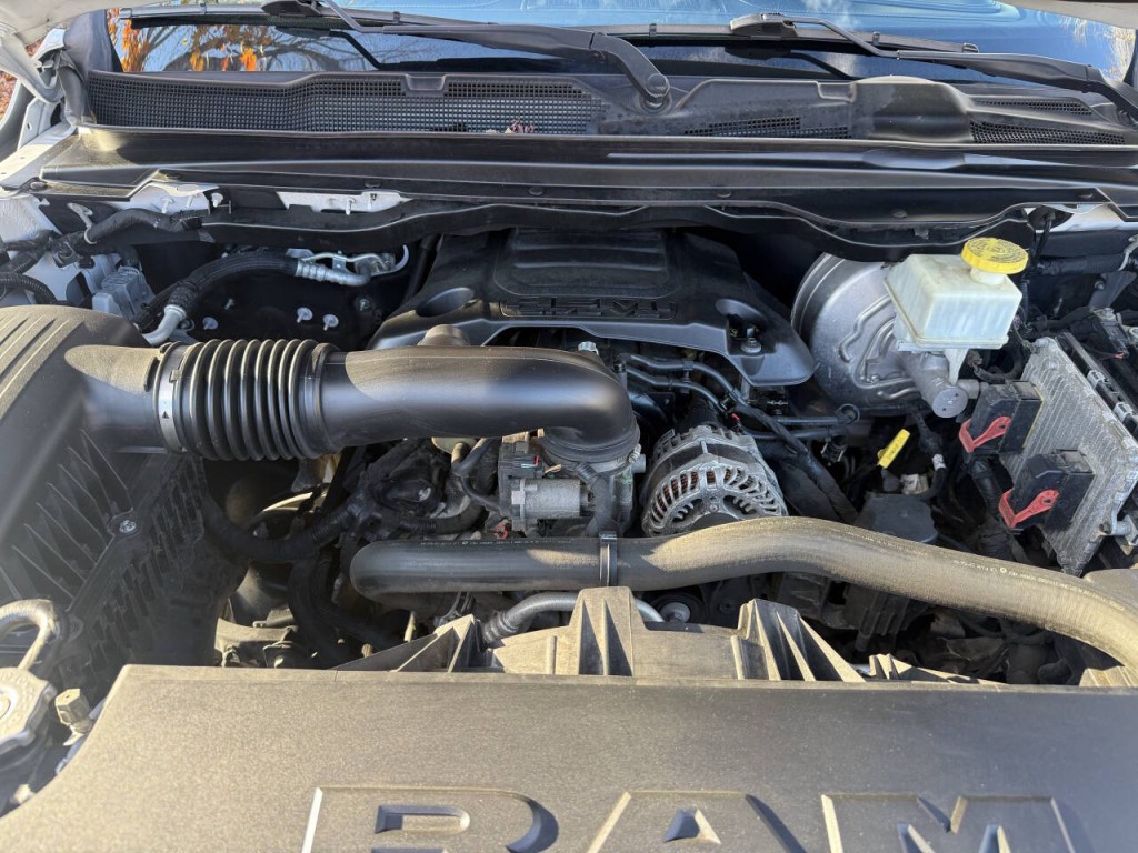 2019 RAM 1500 Image 5