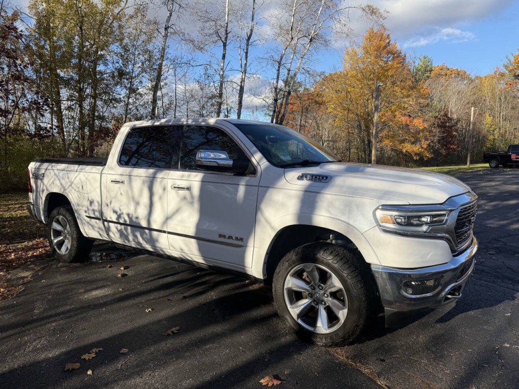 2019 RAM 1500 Image 8