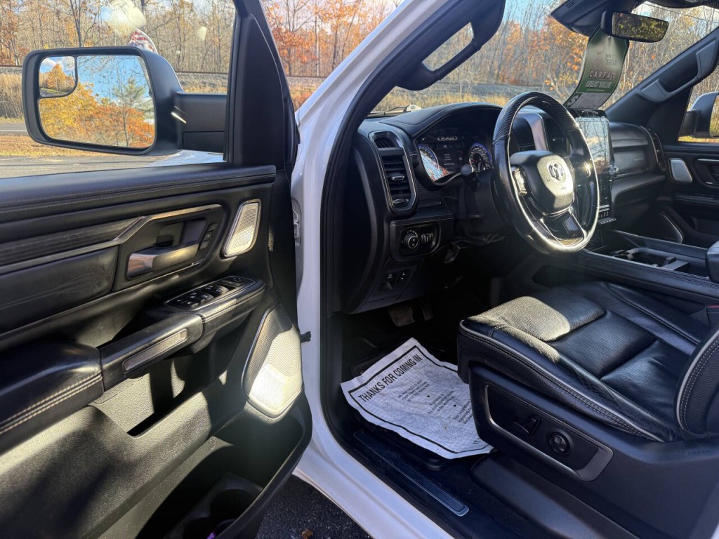 2019 RAM 1500 Image 11