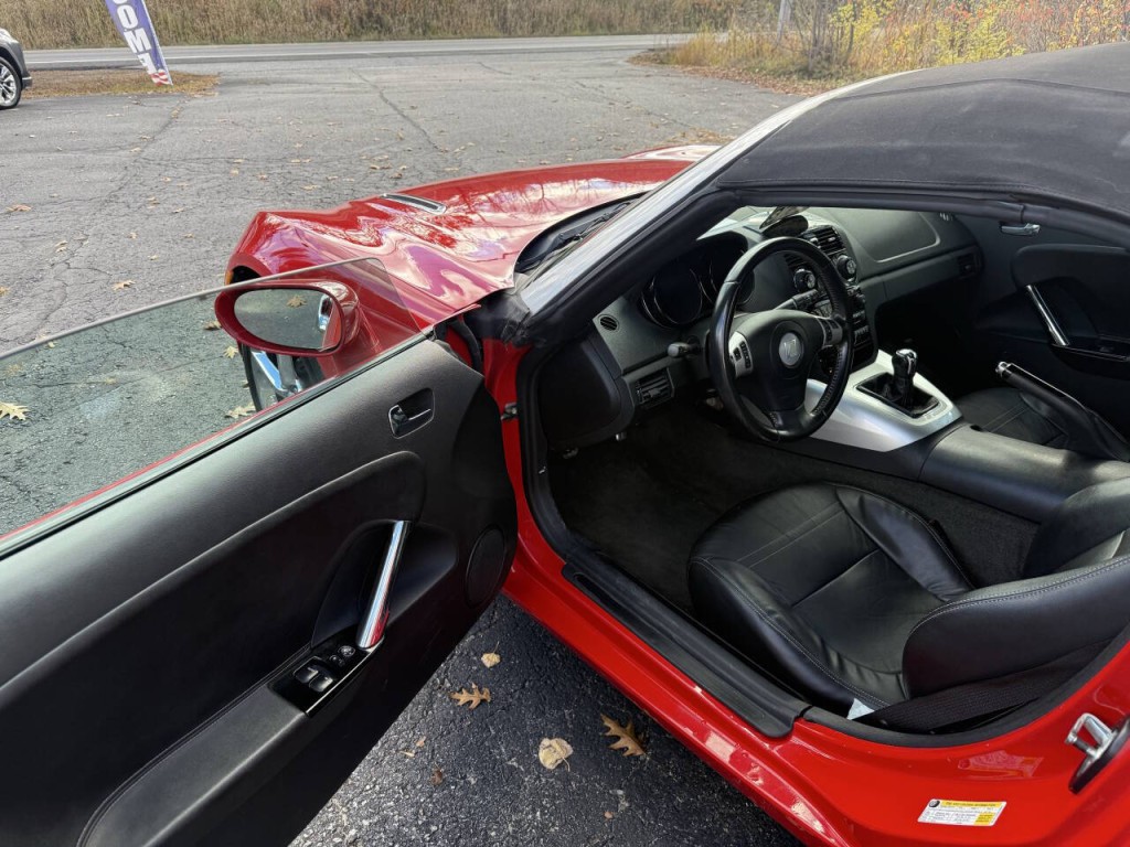 2007 Saturn Sky Image 6