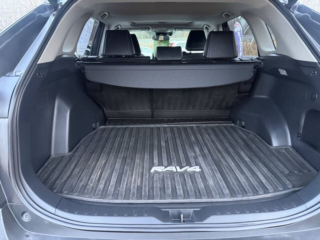 2019 Toyota Rav4 Image 14