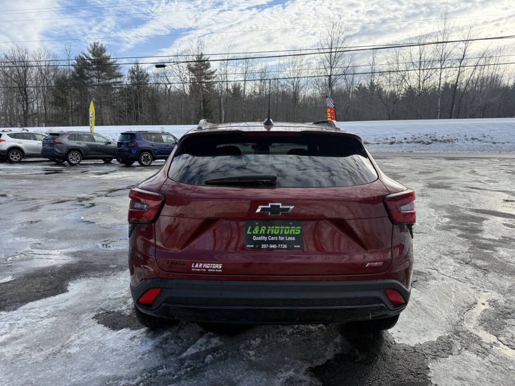 2025 Chevrolet Trax Image 7