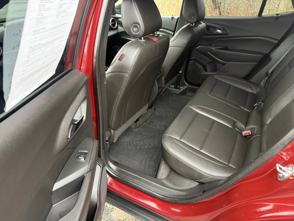 2025 Chevrolet Trax Image 16
