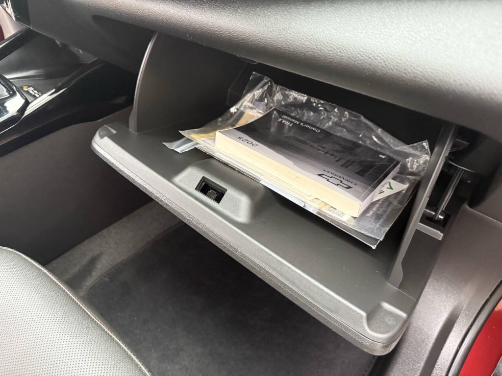 2025 Chevrolet Trax Image 17