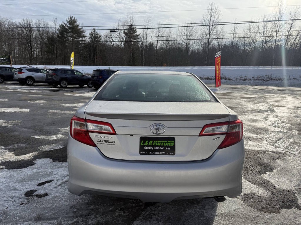 2014 Toyota Camry Image 5