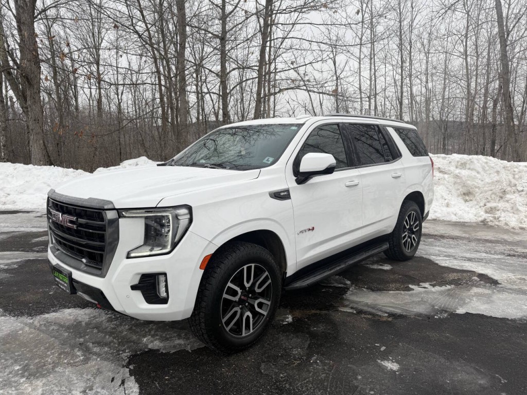 2021 GMC Yukon Image 2